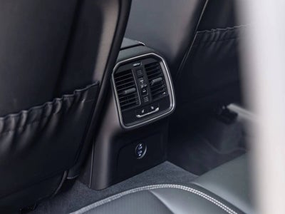2024 Porsche Macan GTS