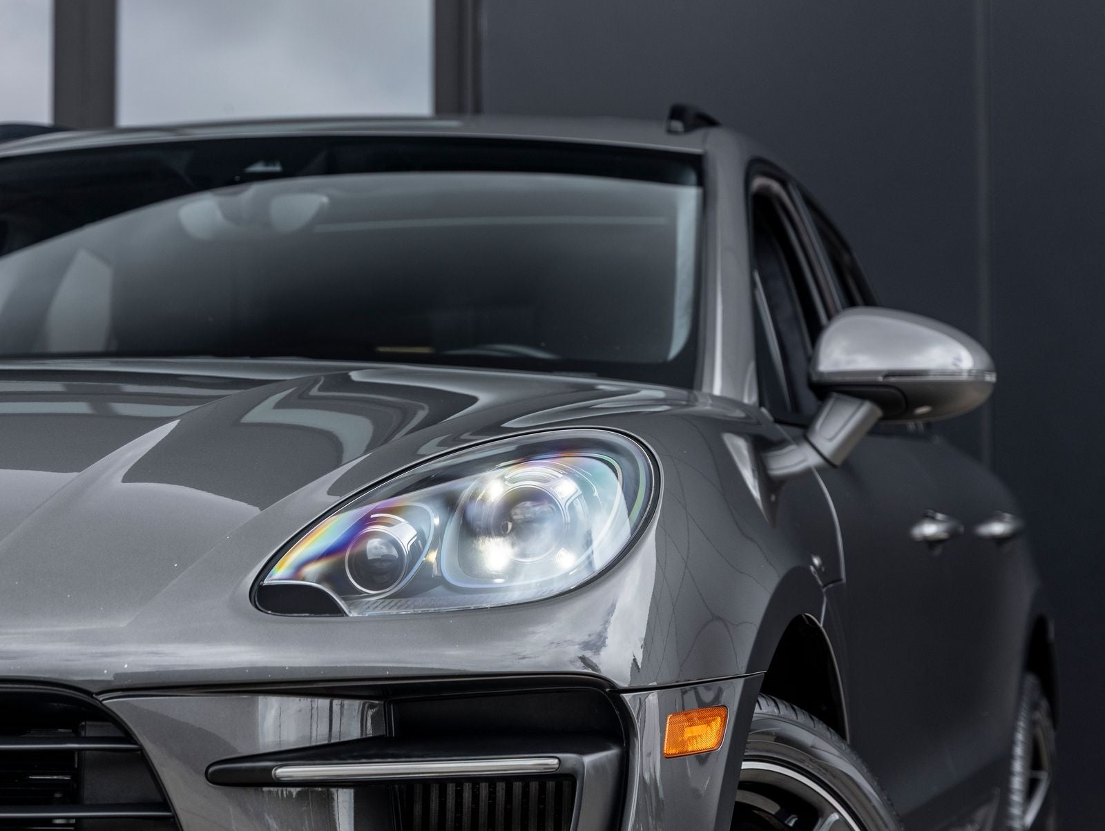 2017 Porsche Macan Turbo