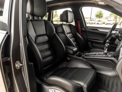 2017 Porsche Macan Turbo