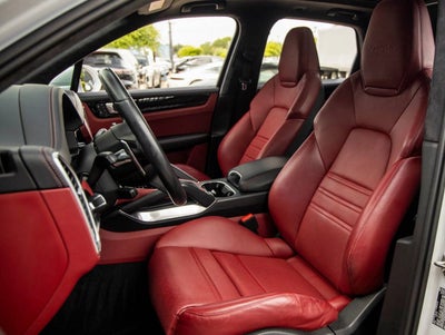 2023 Porsche Cayenne Turbo