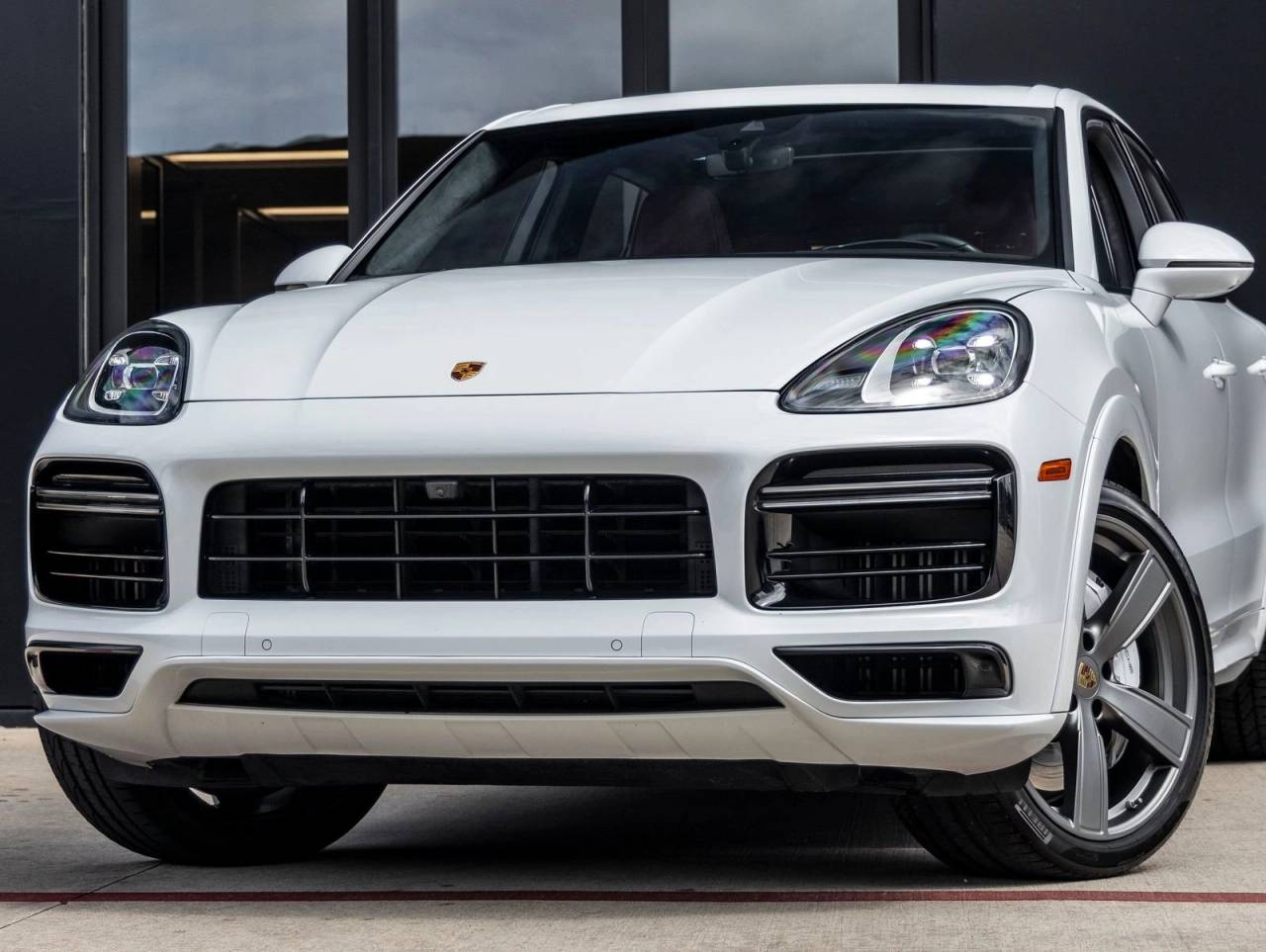 2023 Porsche Cayenne Turbo