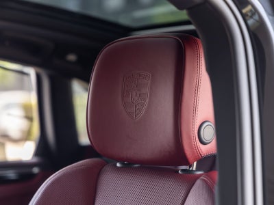 2024 Porsche Macan Macan S (MY24)