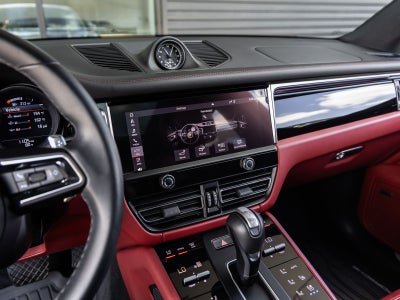 2024 Porsche Macan Macan S (MY24)