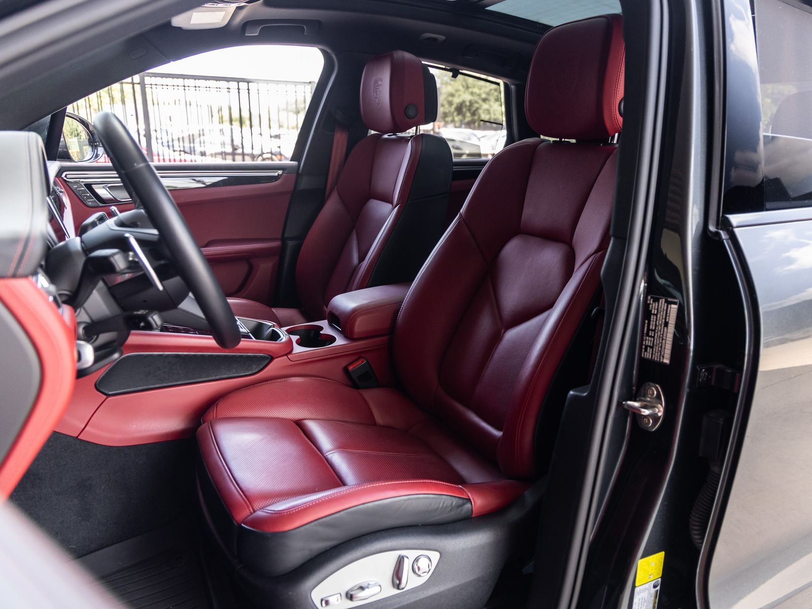 2024 Porsche Macan Macan S (MY24)