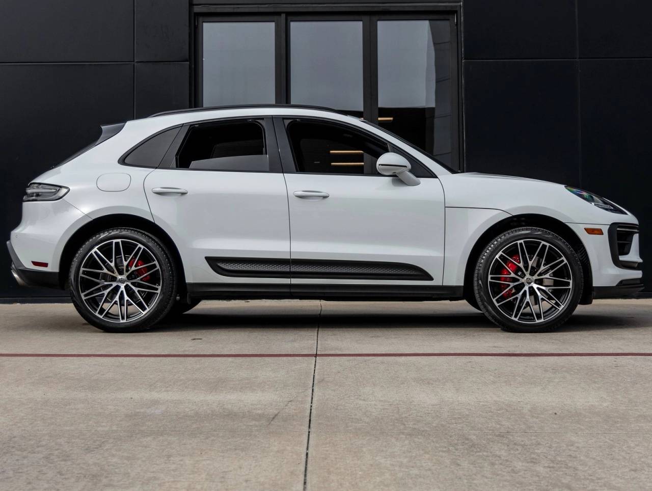 2024 Porsche Macan Macan S (MY24)
