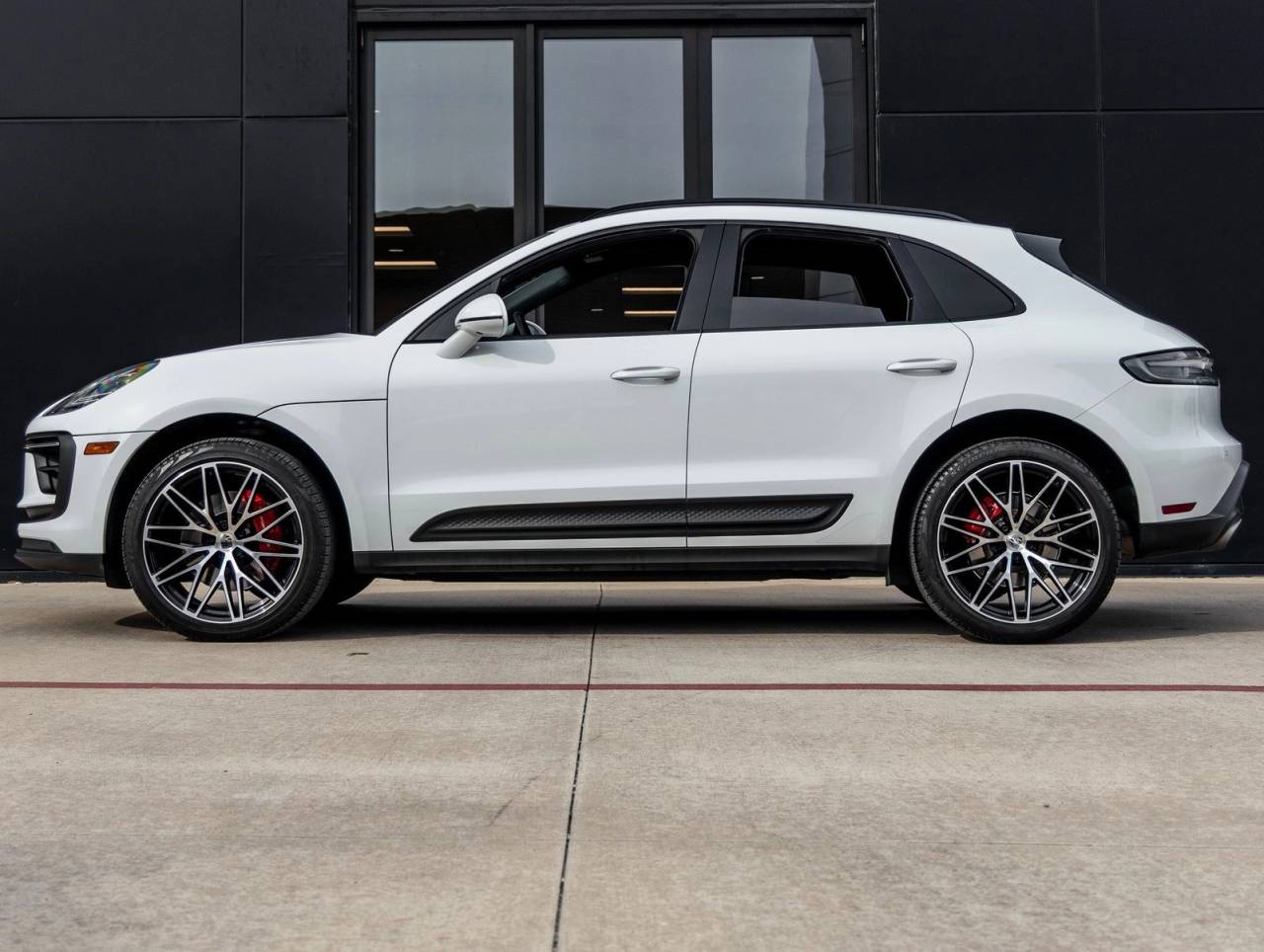 2024 Porsche Macan Macan S (MY24)