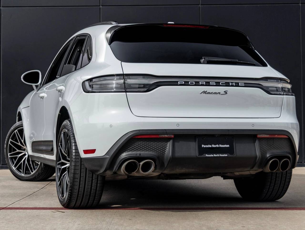 2024 Porsche Macan Macan S (MY24)