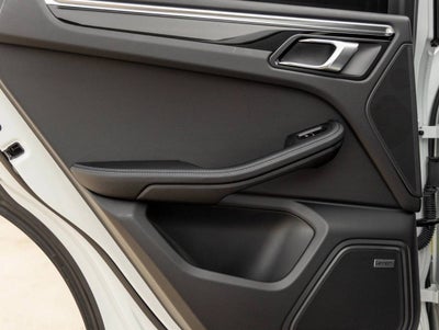 2024 Porsche Macan Macan S (MY24)