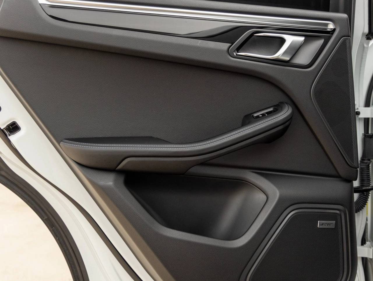 2024 Porsche Macan Macan S (MY24)