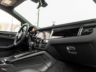 2024 Porsche Macan Macan S (MY24)