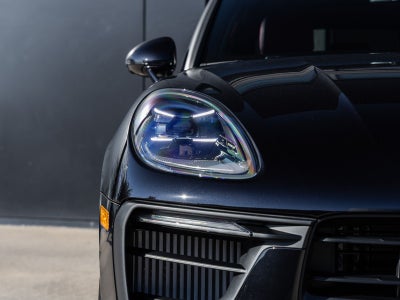 2026 Porsche Macan Macan S