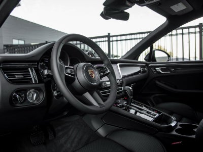 2026 Porsche Macan Macan S