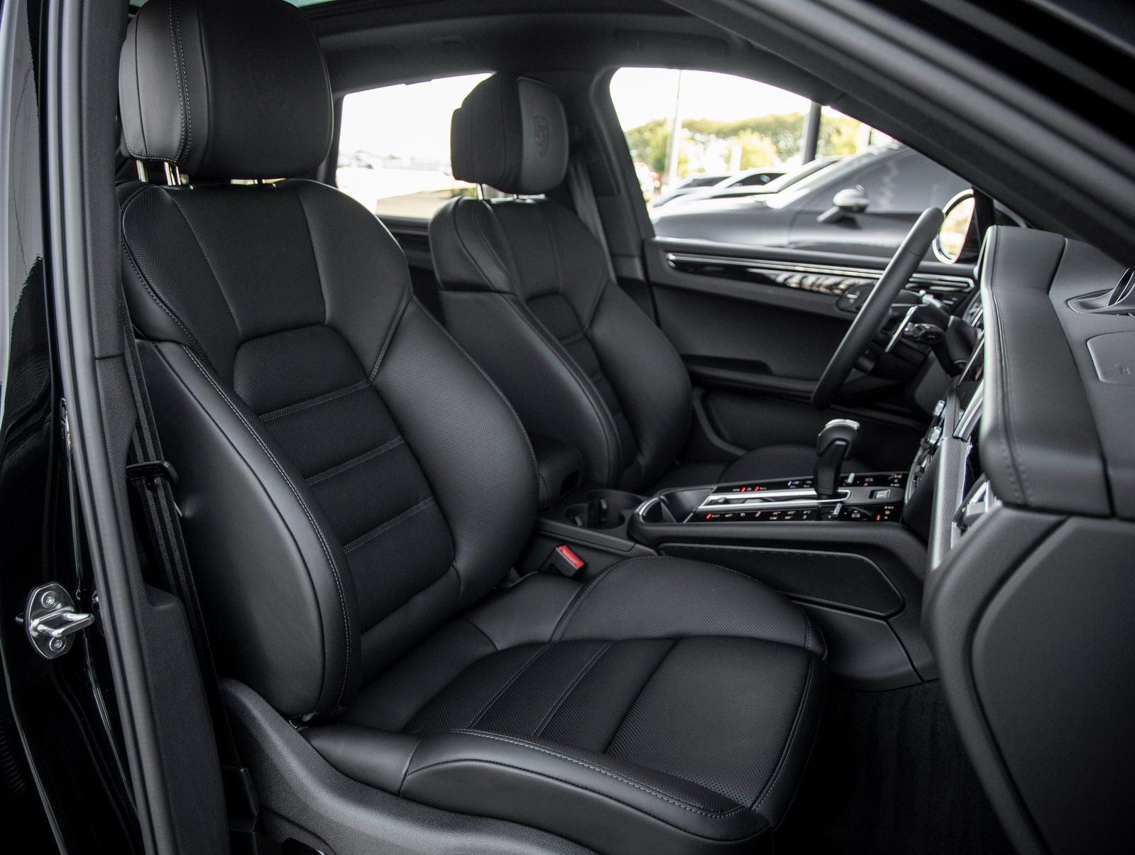 2026 Porsche Macan Macan S