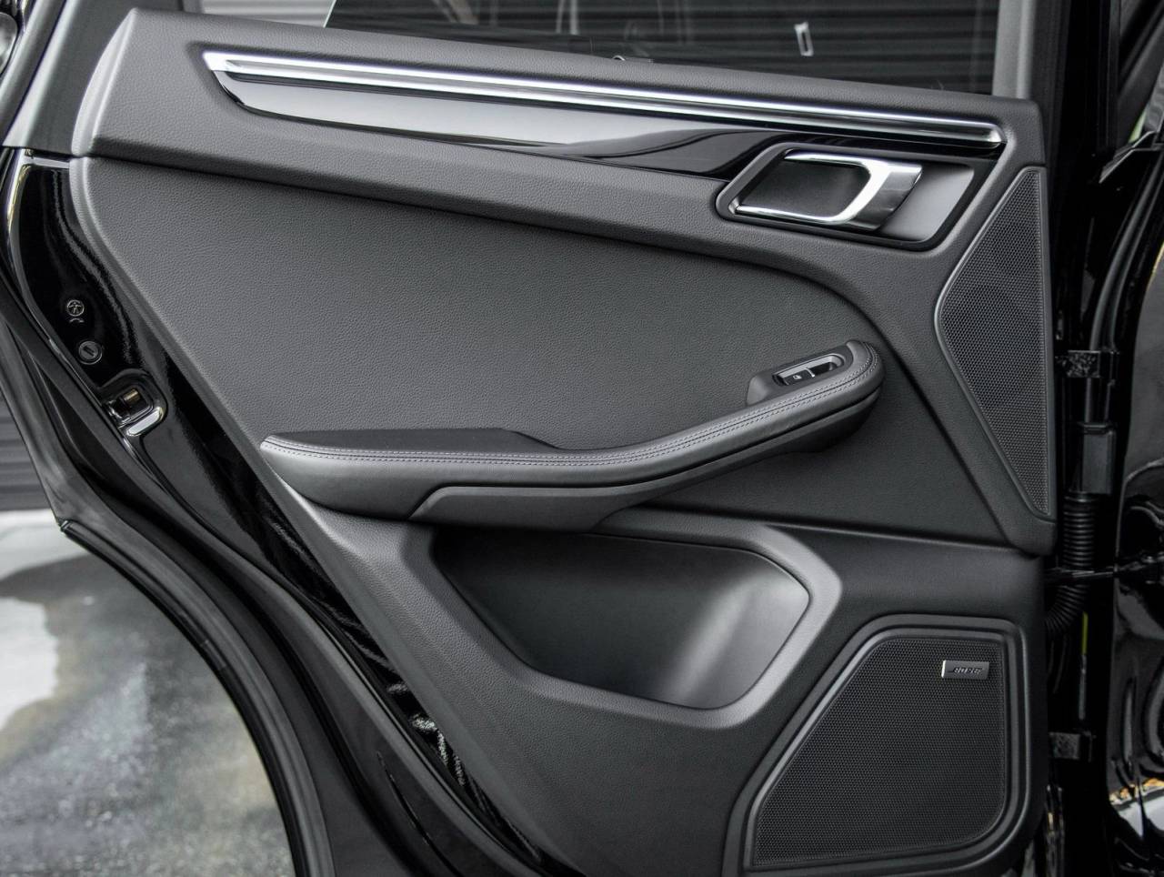 2026 Porsche Macan Macan S