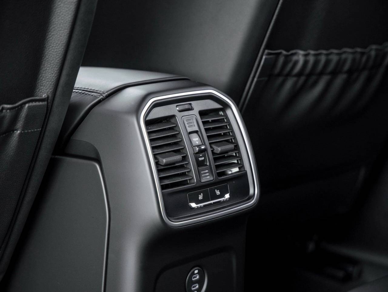 2026 Porsche Macan Macan S