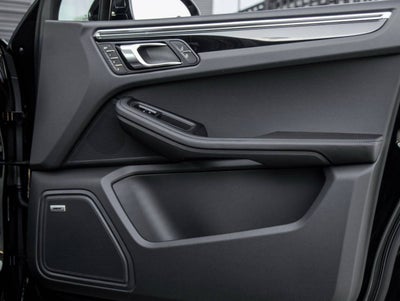 2026 Porsche Macan Macan S