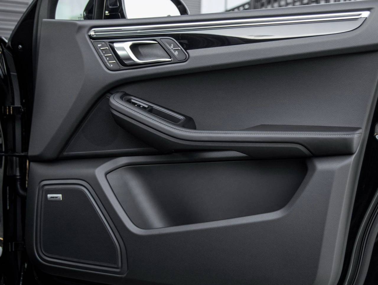 2026 Porsche Macan Macan S