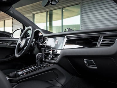 2026 Porsche Macan Macan S