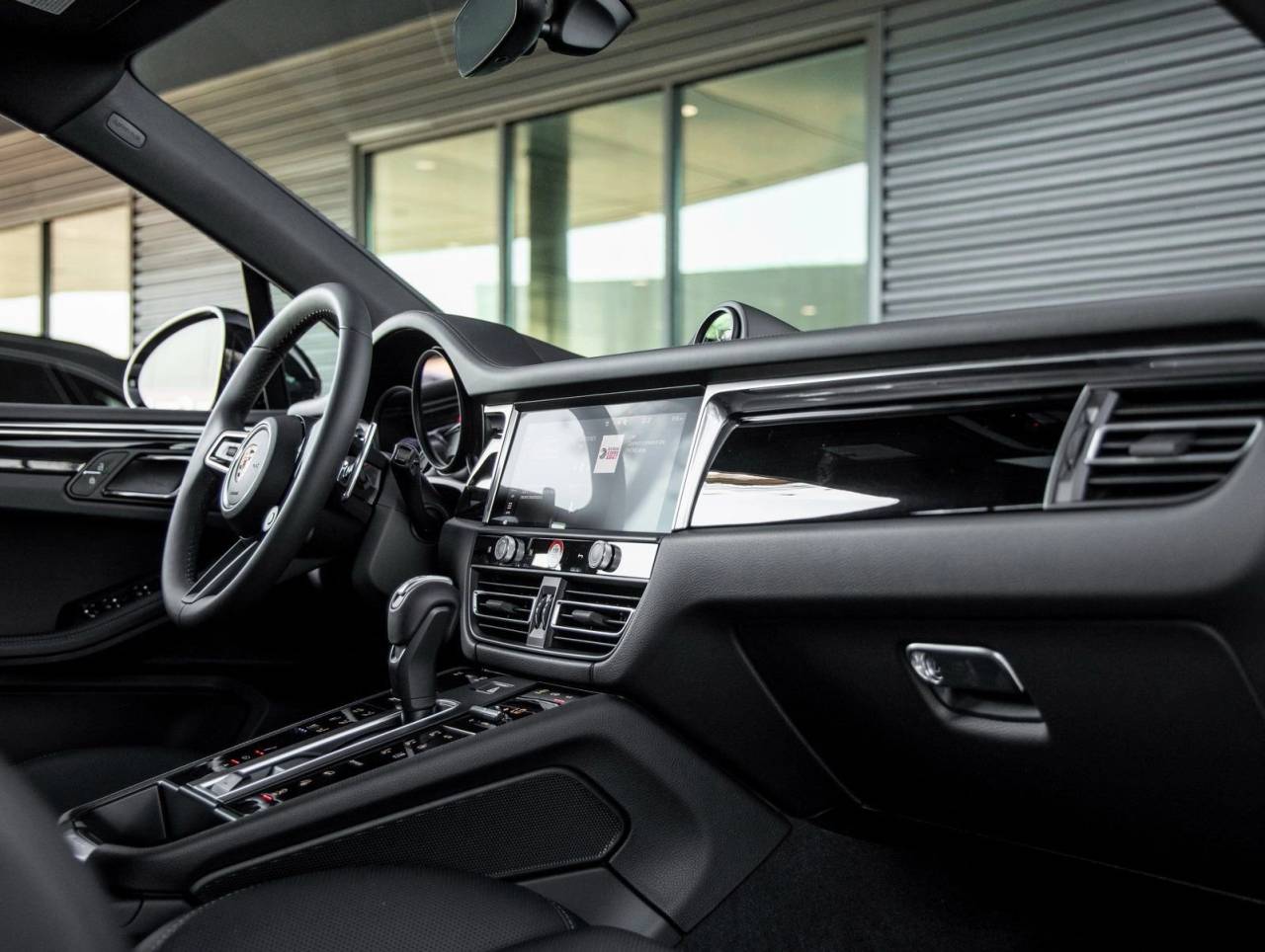 2026 Porsche Macan Macan S