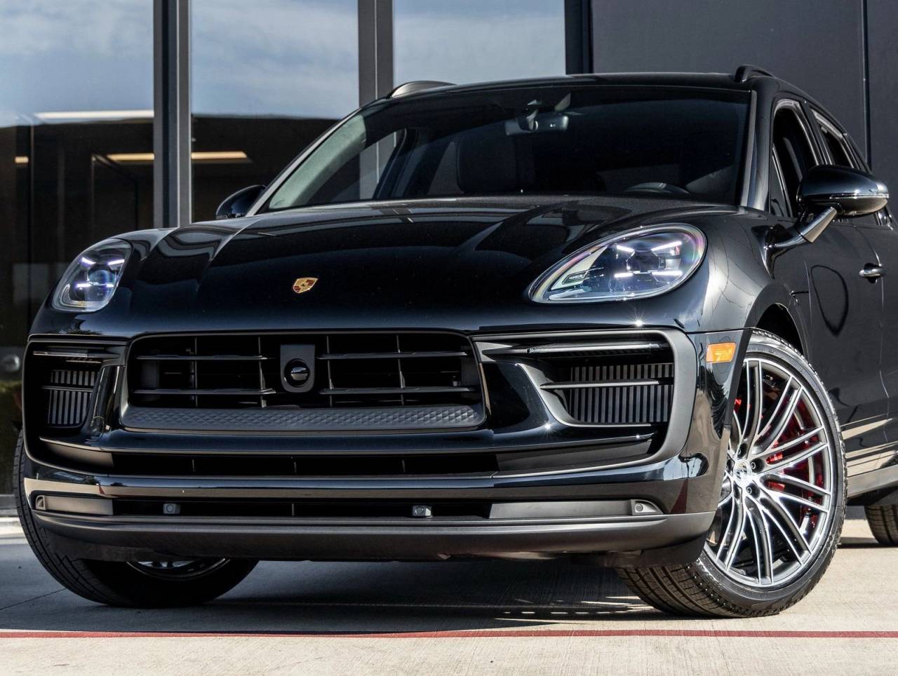 2026 Porsche Macan Macan S