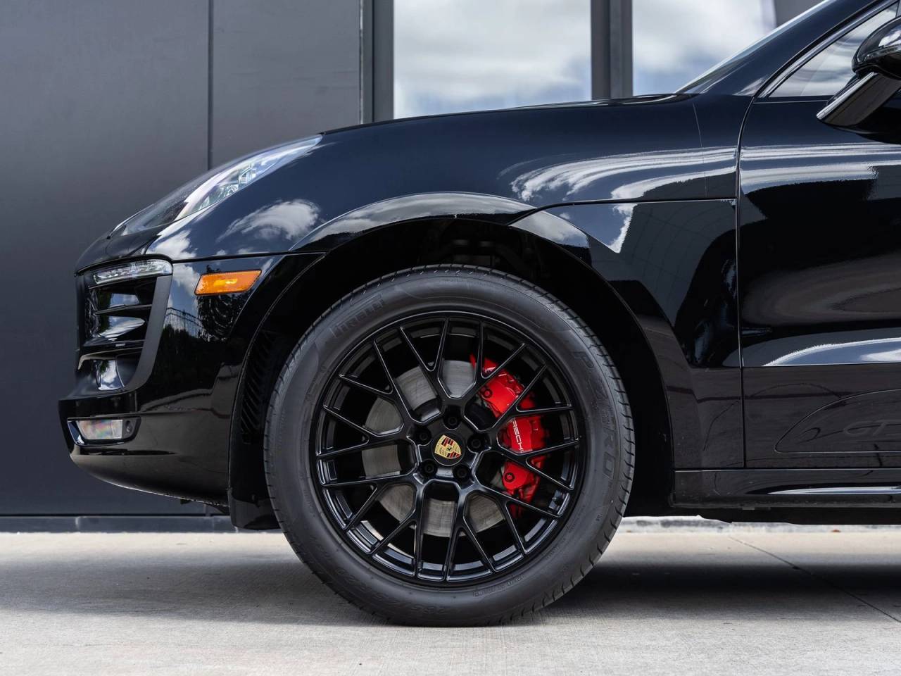 2018 Porsche Macan Macan GTS