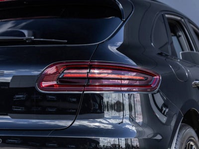 2018 Porsche Macan Macan GTS