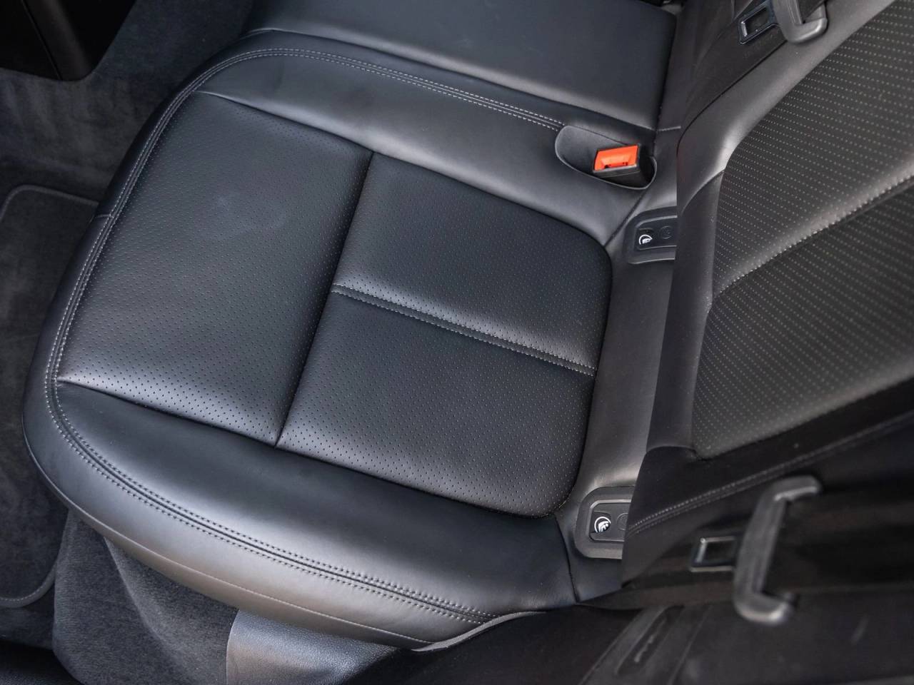 2018 Porsche Macan Macan GTS