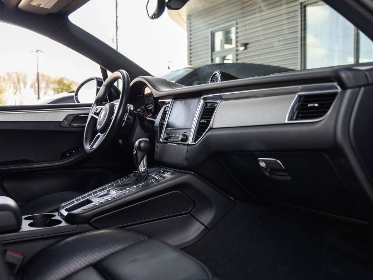 2018 Porsche Macan Macan GTS