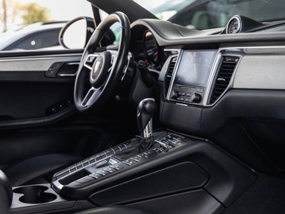 2018 Porsche Macan Macan GTS