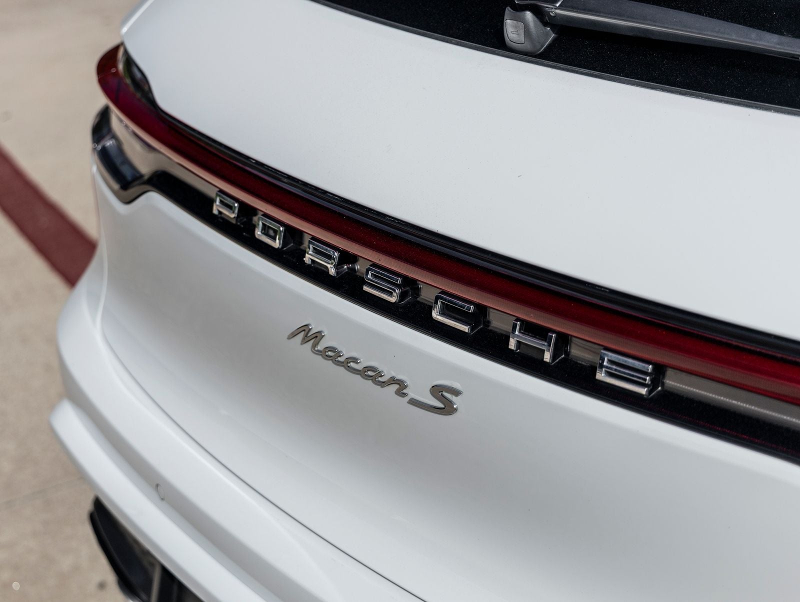 2023 Porsche Macan S