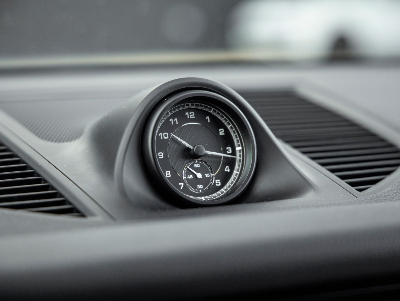 2023 Porsche Macan S