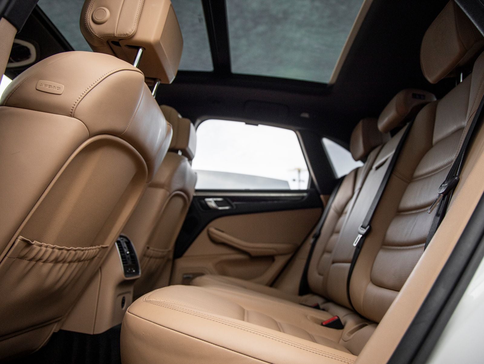 2023 Porsche Macan S