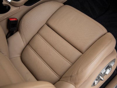 2023 Porsche Macan S