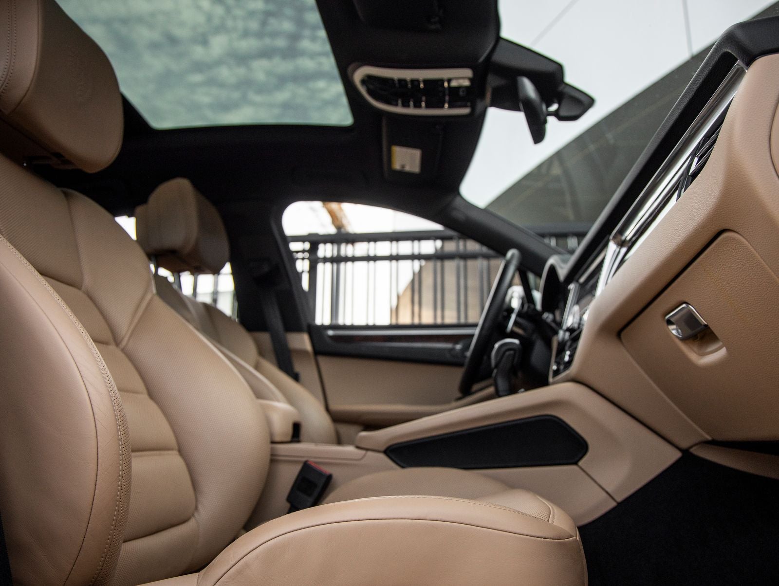 2023 Porsche Macan S