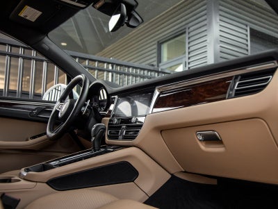 2023 Porsche Macan S