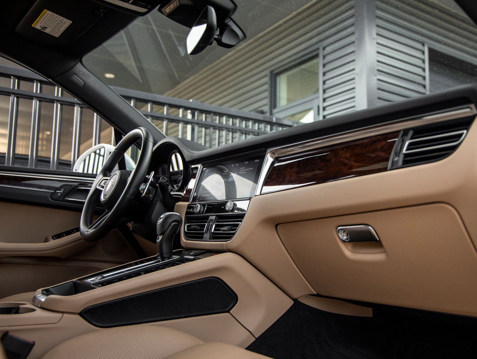 2023 Porsche Macan S