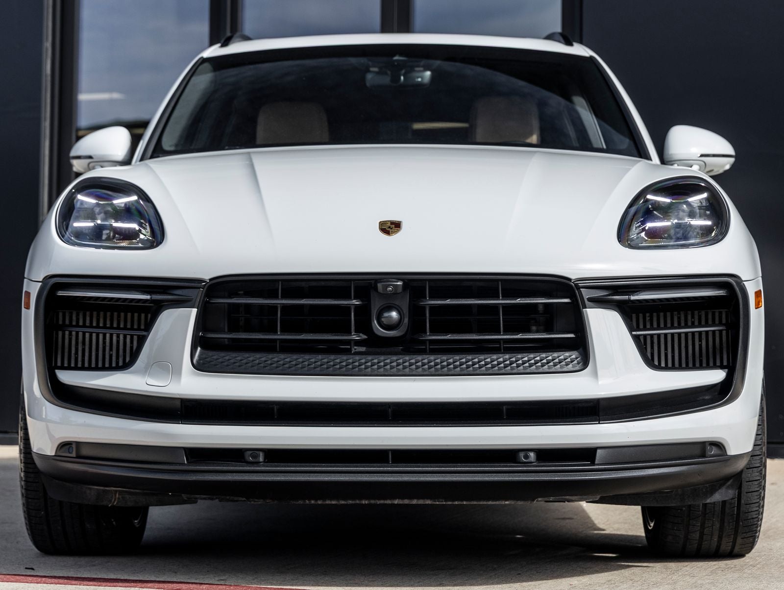 2023 Porsche Macan S