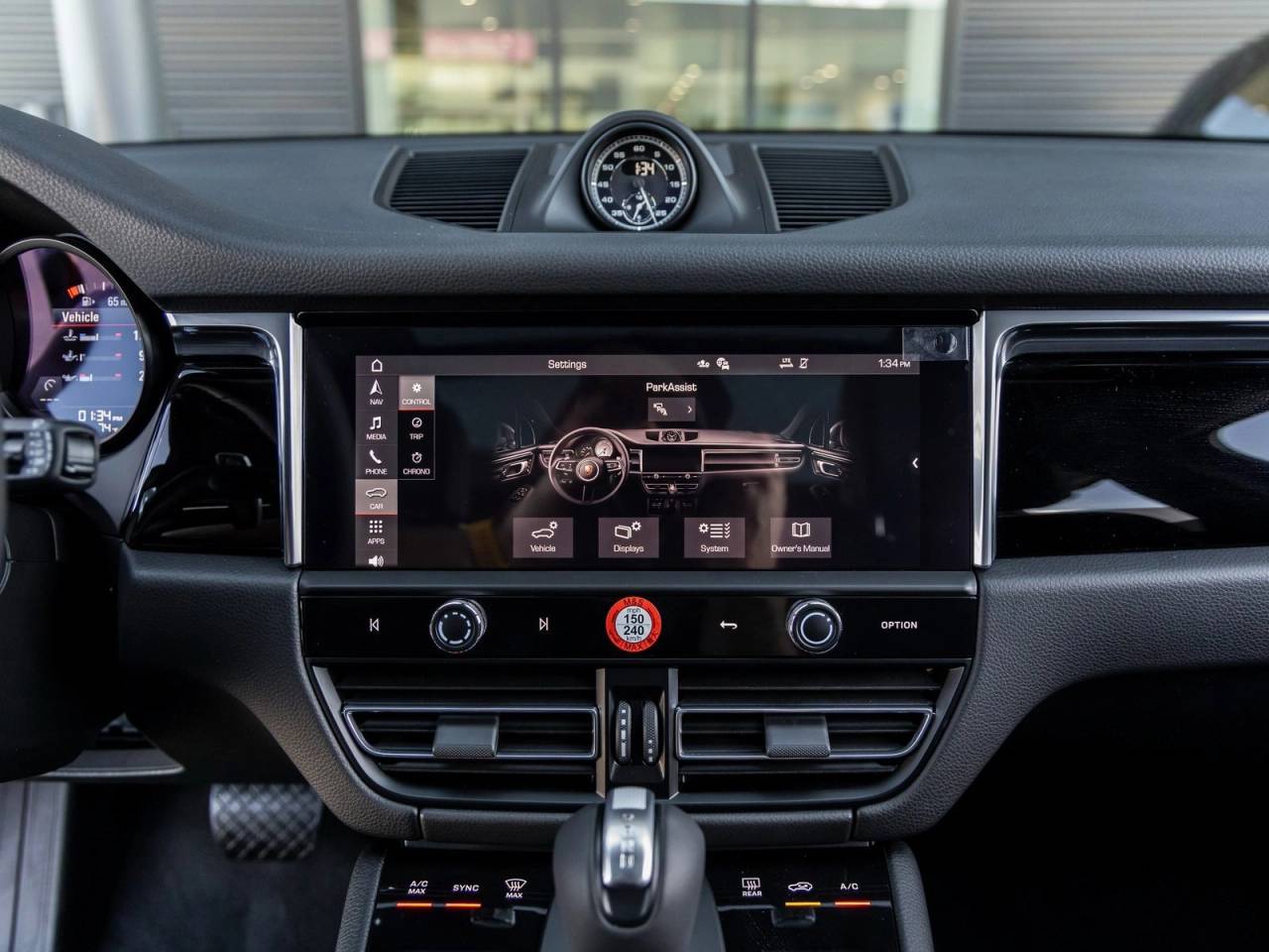 2025 Porsche Macan S