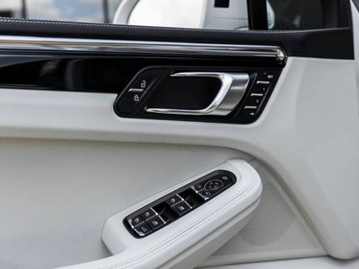 2026 Porsche Macan Macan S