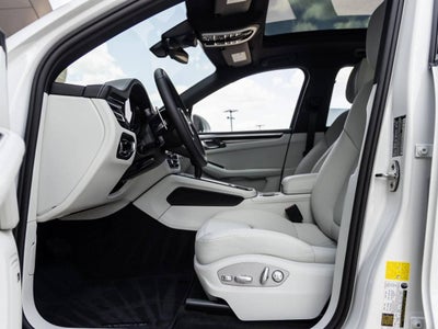 2026 Porsche Macan Macan S