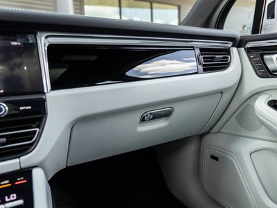2026 Porsche Macan Macan S