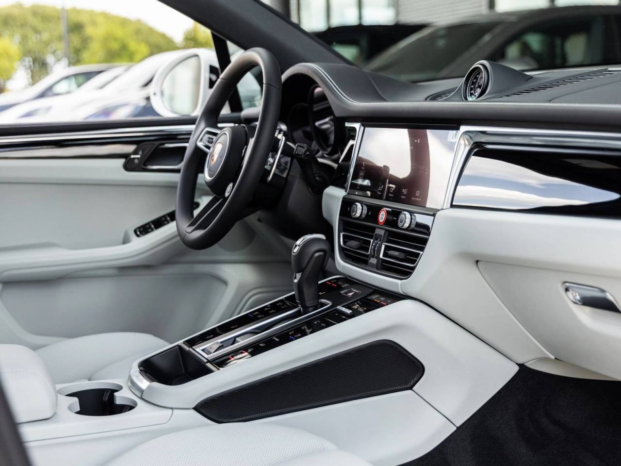 2026 Porsche Macan Macan S