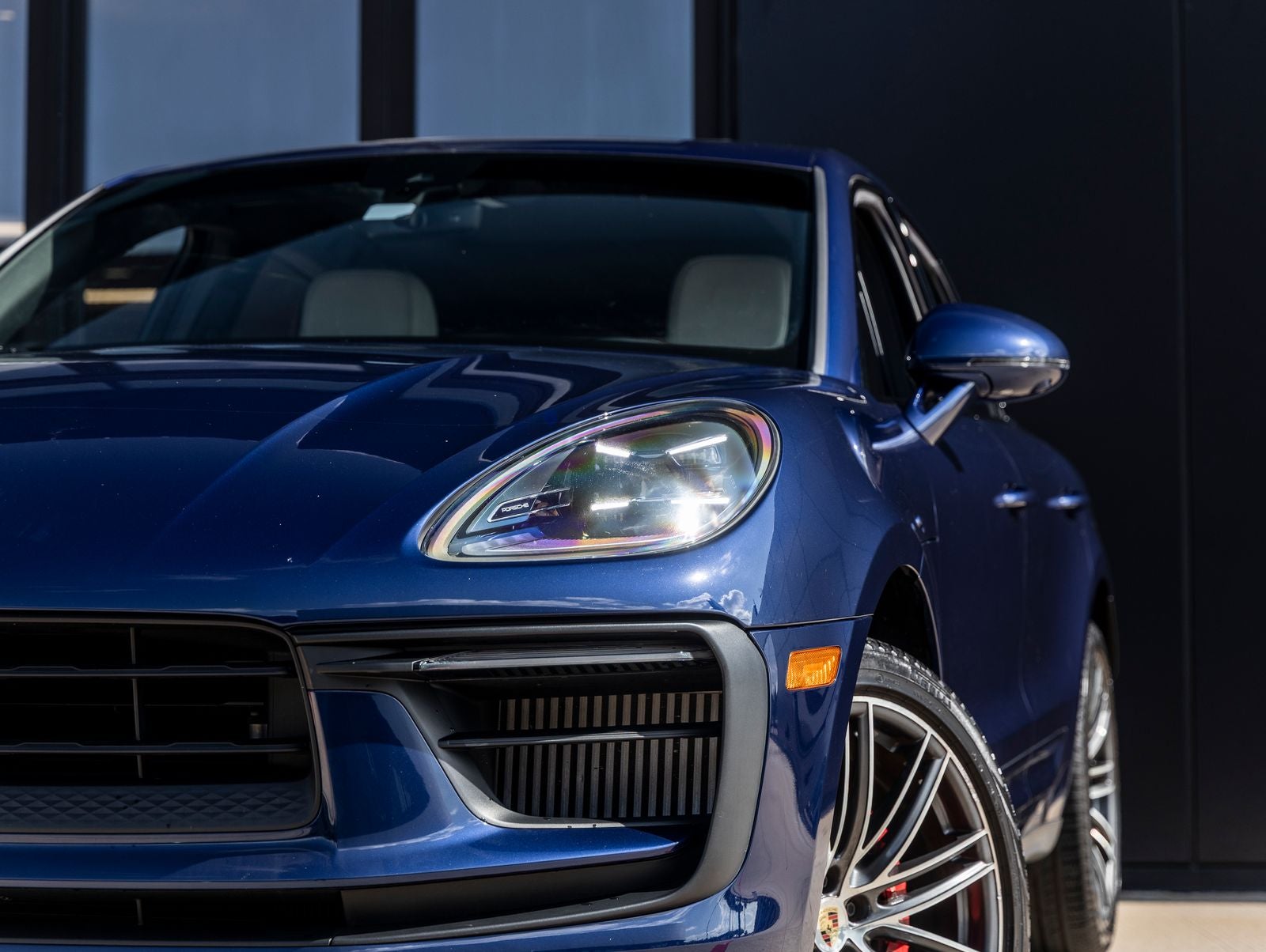 2023 Porsche Macan S