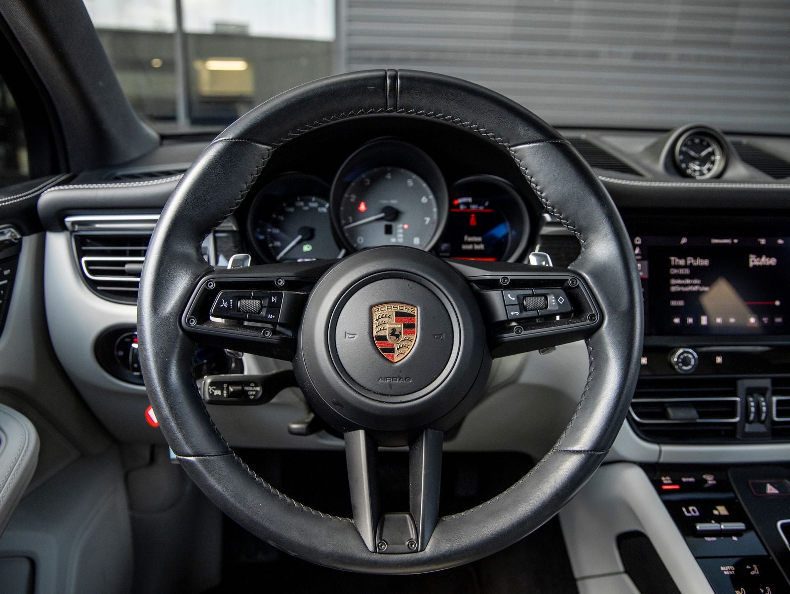 2023 Porsche Macan S