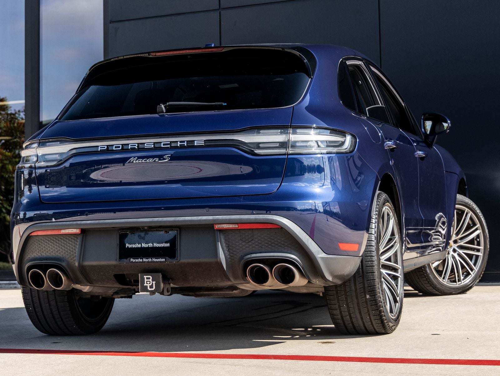 2023 Porsche Macan S