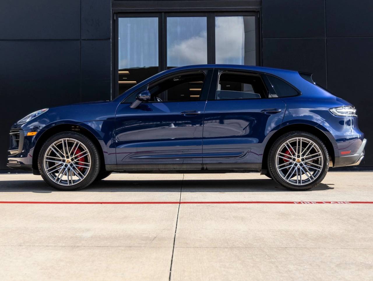 2023 Porsche Macan Macan S (MY23)