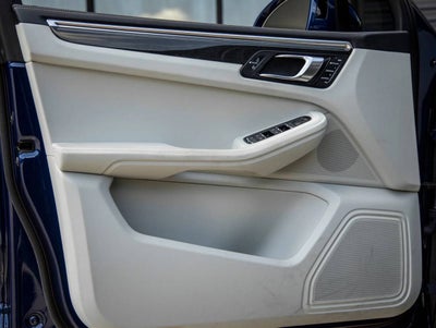 2023 Porsche Macan Macan S (MY23)