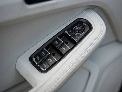 2023 Porsche Macan Macan S (MY23)
