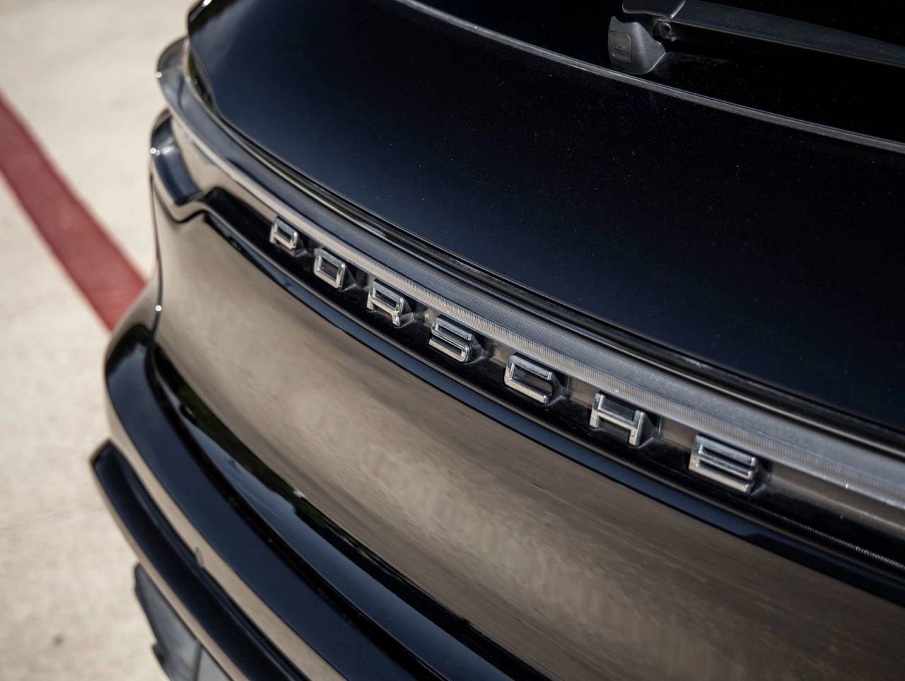 2024 Porsche Macan S