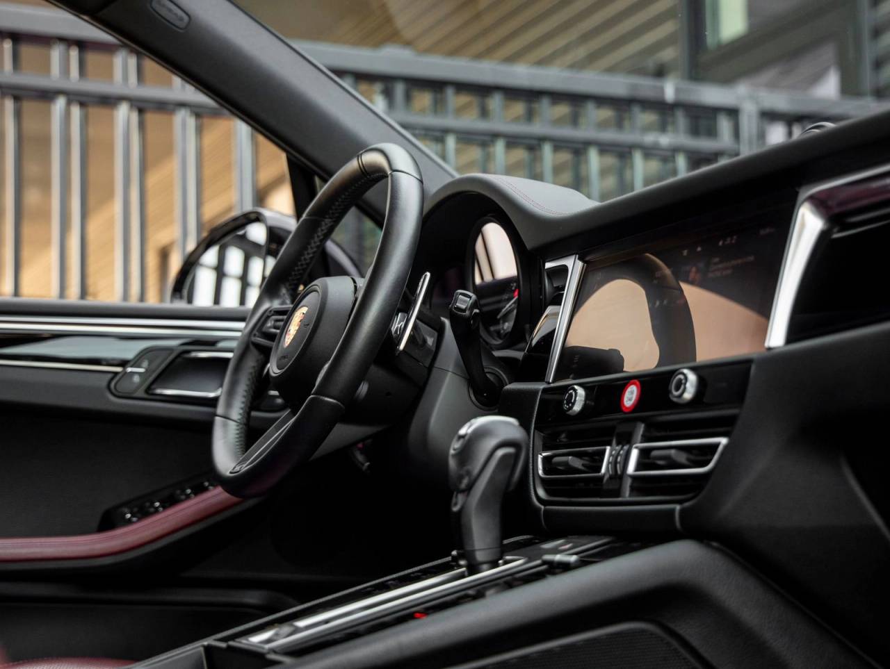 2024 Porsche Macan S